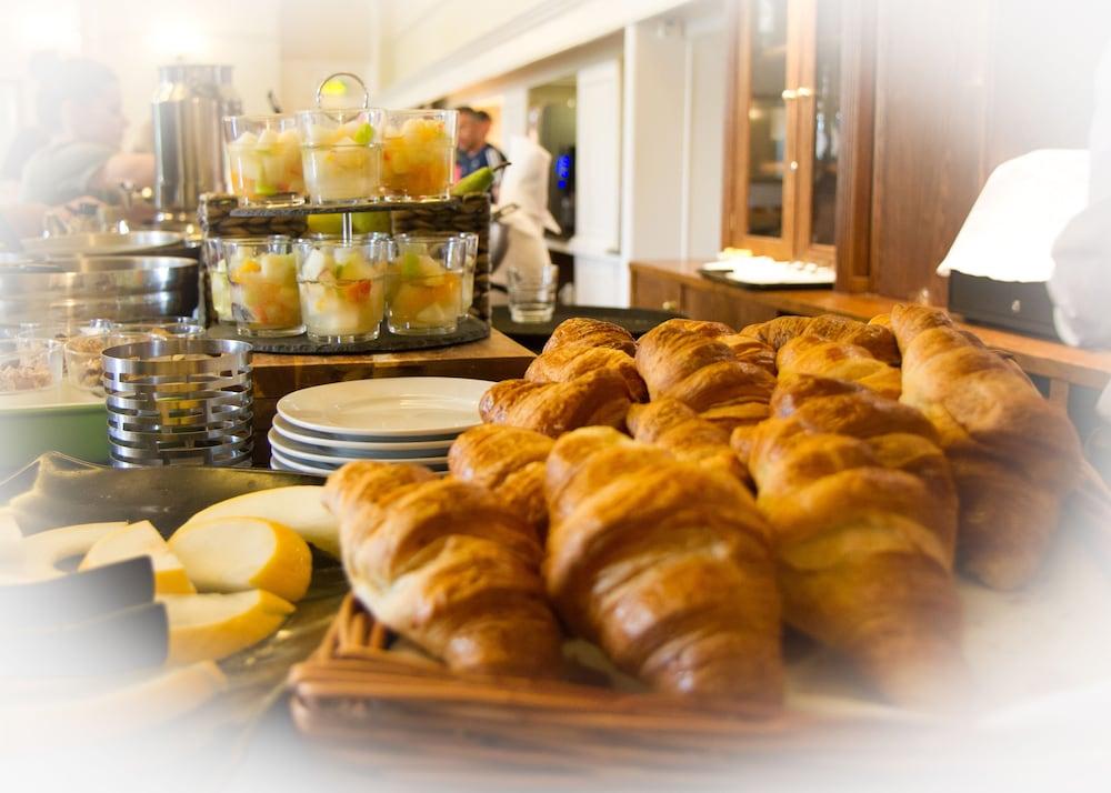לאנבריס Royal Victoria Hotel Snowdonia מראה חיצוני תמונה