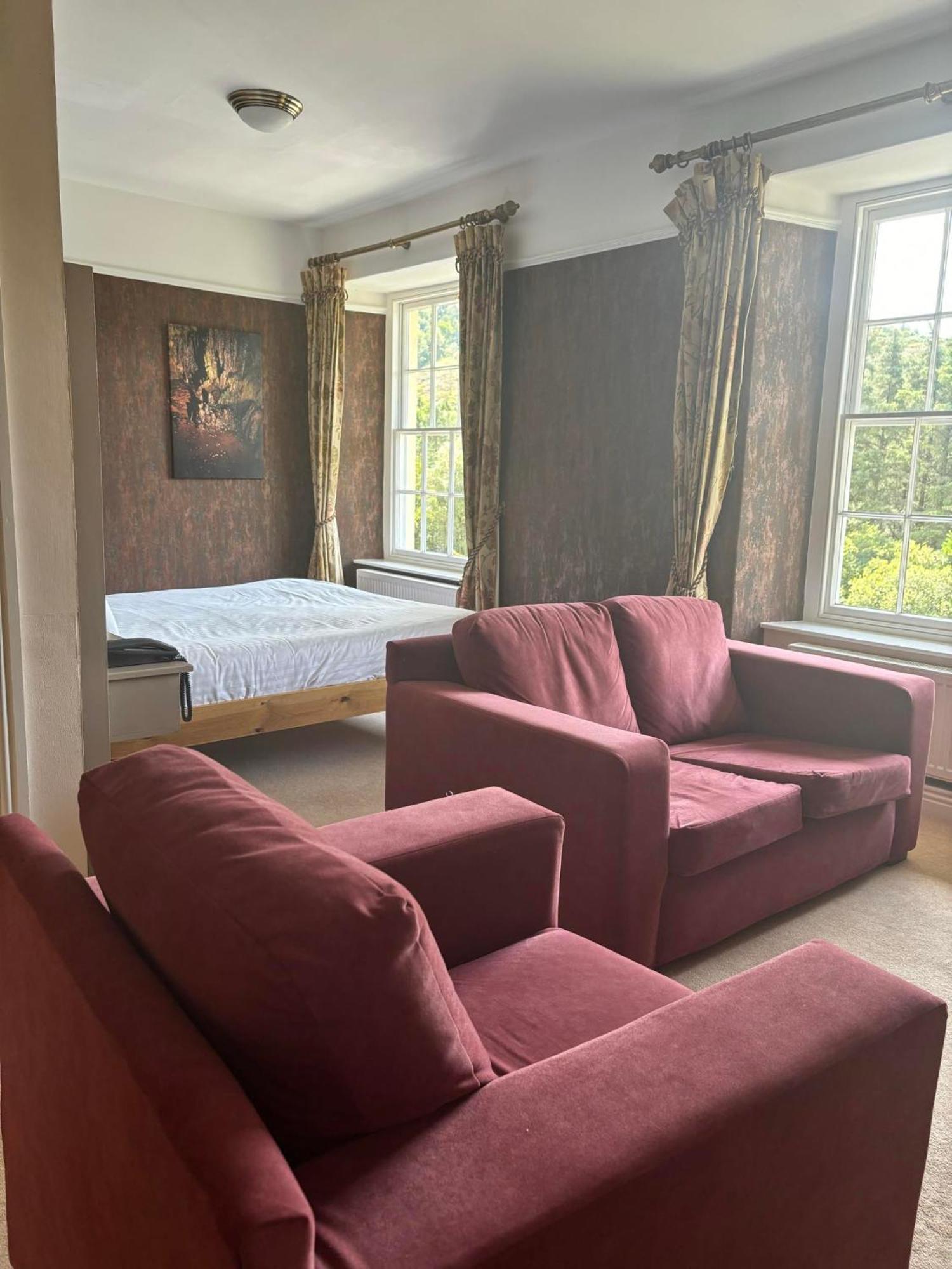 לאנבריס Royal Victoria Hotel Snowdonia מראה חיצוני תמונה