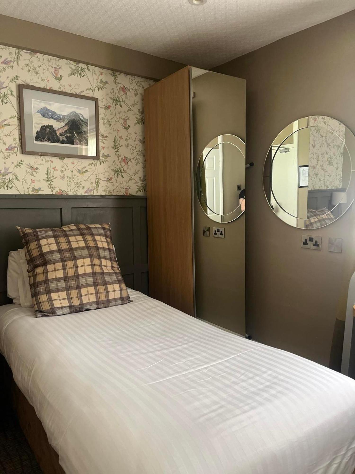 לאנבריס Royal Victoria Hotel Snowdonia מראה חיצוני תמונה