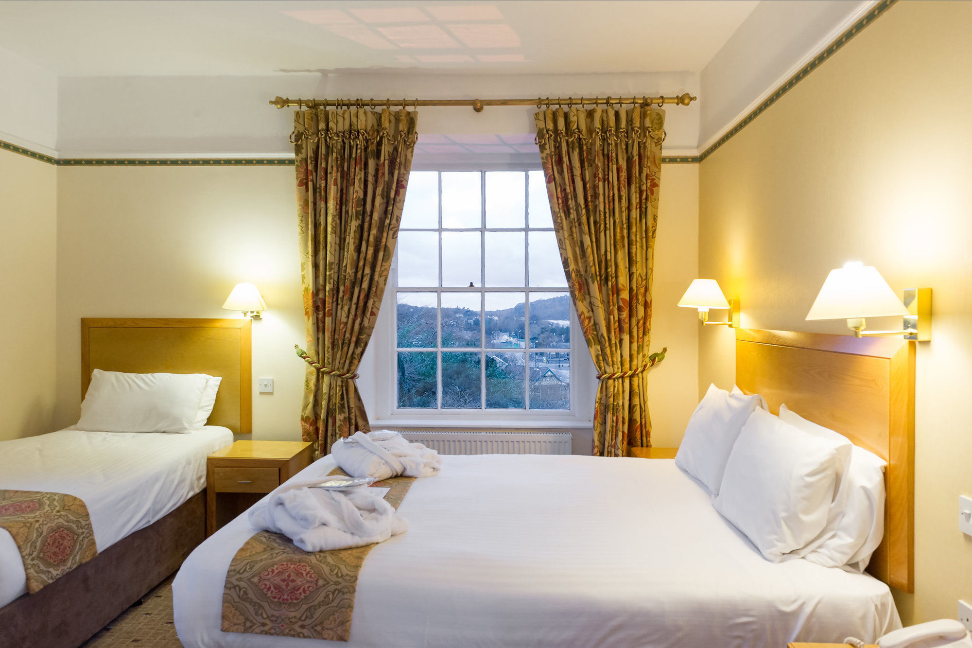 לאנבריס Royal Victoria Hotel Snowdonia מראה חיצוני תמונה