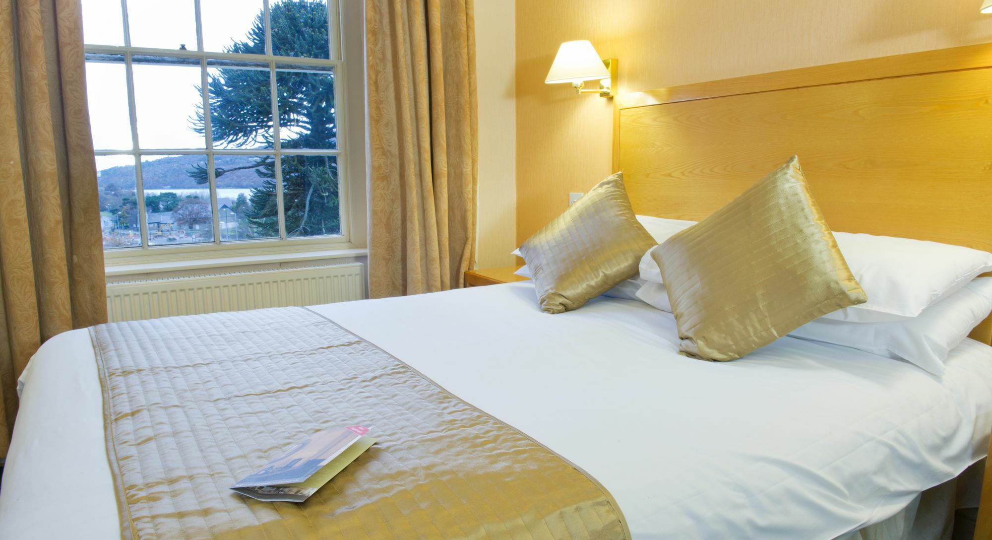 לאנבריס Royal Victoria Hotel Snowdonia מראה חיצוני תמונה